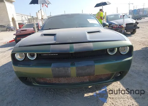 2018 Dodge Challenger Sxt из США, поврежденный, VIN 2C3CDZAG1JH334721
